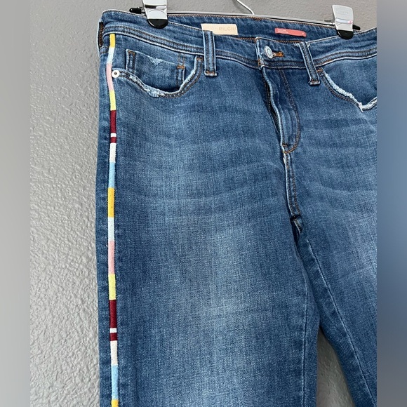 Anthropologie Pilcro Embroidered Boyfriend Jean Boho Slim Leg Crop Size 27 - Picture 8 of 15